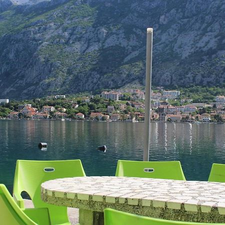 Mare E Montagna Apartment Kotor Exterior photo