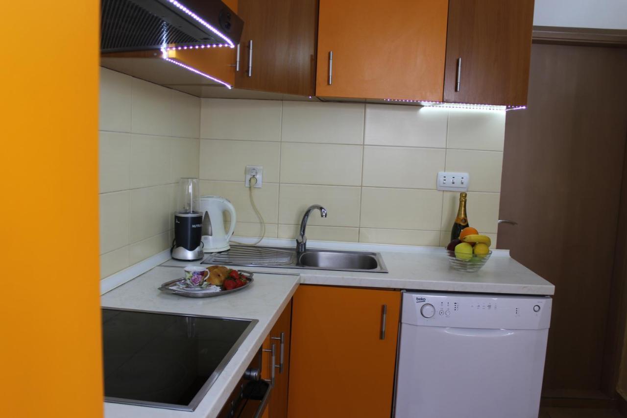 Mare E Montagna Apartment Kotor Exterior photo